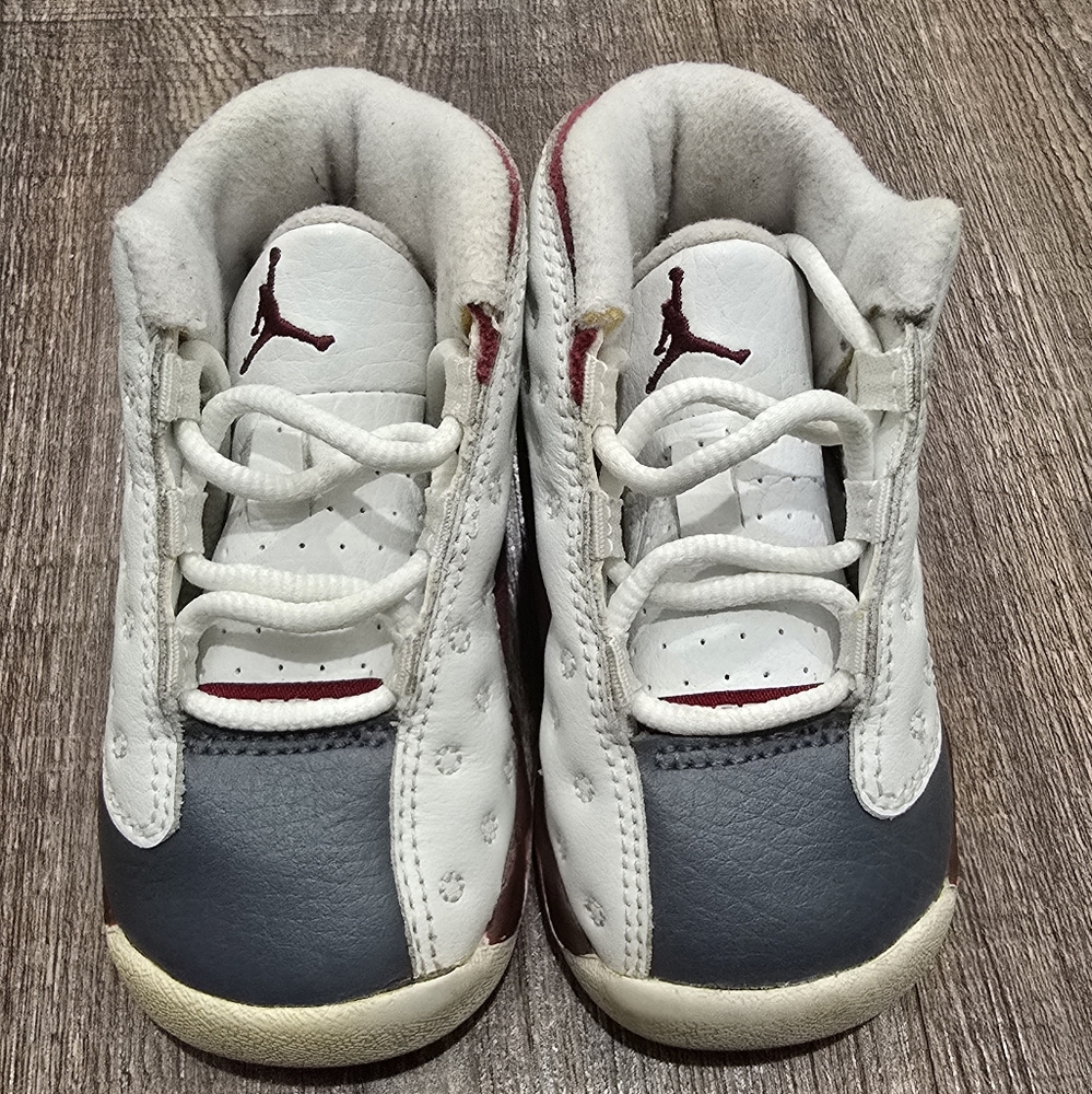 Jordan 13 Grey Toe size 4c